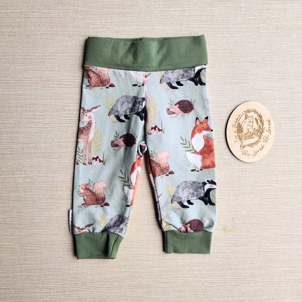 PRE-LOVED; RE-LOVED 3-6m Joggers BRAND NEW Woodland Creatures/Olive Green