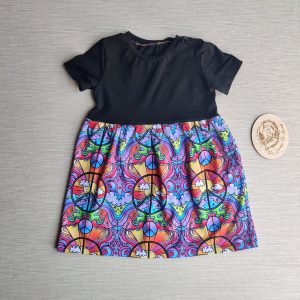 PRE-LOVED; RE-LOVED Age 2 T Shirt Dress EUC Peace & Rainbows/Black with Poppered Neckline