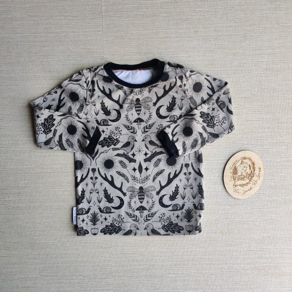 PRE-LOVED; RE-LOVED Age 1 Long Sleeve T Shirt EUC Woodlandala/Black with Poppered Neckline