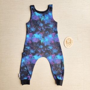 PRE-LOVED; RE-LOVED Age 2 Romper GUC Galaxy (SE)/Black