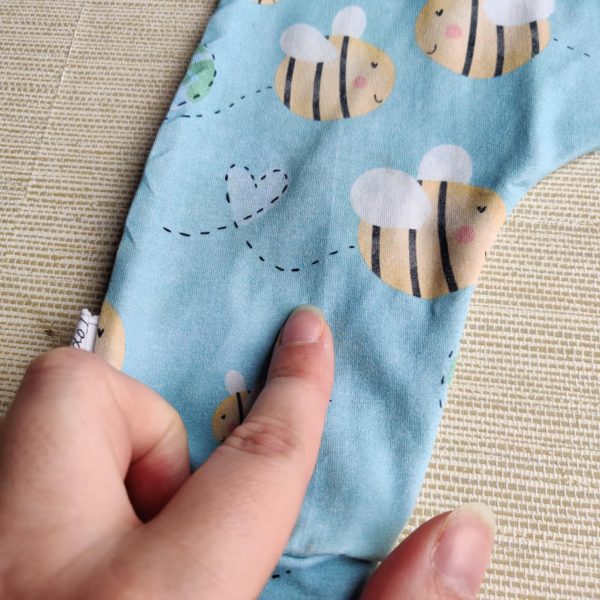 PRE-LOVED; RE-LOVED Age 3-6m GWM Romper GUC No Planet Bee/Yellow - Image 3