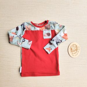 PRE-LOVED; RE-LOVED Age 6-12m GWM Long Sleeved T EUC Woodland Creatures/Wine Red with pocket and poppered neckline