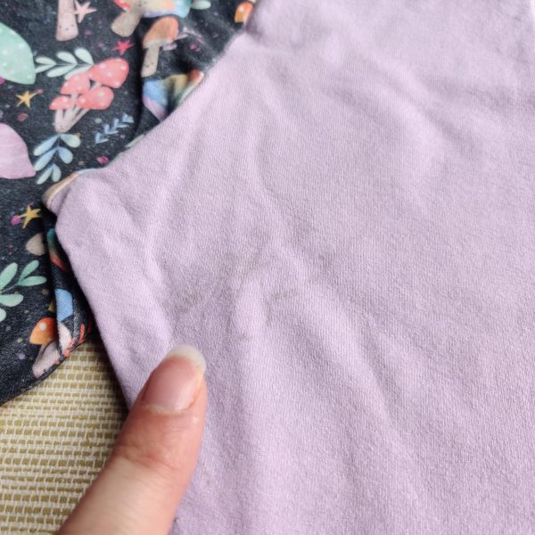 PRE-LOVED RE-LOVED Age 1 Split Colour Leggings PLAYWEAR Magical Mushrooms/Light Lilac - Image 3