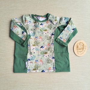 PRE-LOVED; RE-LOVED Age 3 Long Sleeve Colour Block T PLAYWEAR MM Cottages/Green with pockets
