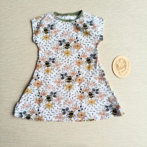 PRE-LOVED; RE-LOVED Age 2 Tunic Dress EUC MM Floral Bees/Green with pockets