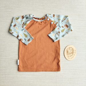 PRE-LOVED; RE-LOVED Age 2 Long Sleeve Raglan T EUC Scandi Bear/Rust