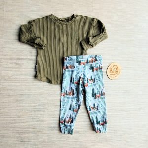 PRE-LOVED; RE-LOVED Age 2 Lounge Set EUC Snowglobes/Olive rib knit with xmas tree embroidery