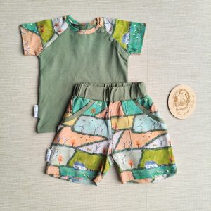 PRE-LOVED; RE-LOVED Age 1 OUTFIT: Shorts and Raglan T EUC MM Cornish Countryside/Olive Green with poppered neckline
