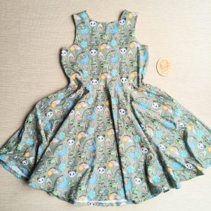 PRE-LOVED; RE-LOVED Ladies L Sleeveless Skater Dress EUC MM Earth Day/Salmon with pockets