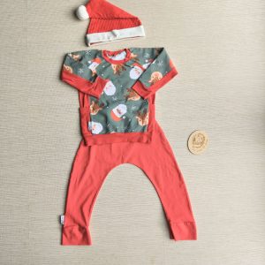 PRE-LOVED; RE-LOVED OUTFIT: Age 3 French Terry Raglan Sweater, Harems & Hat MM Xmas Faces/Red