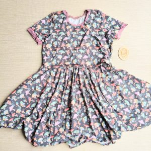 PRE-LOVED; RE-LOVED Ladies 3XL Breastfeeding Skater Dress GUC Magical Mushrooms/Mauve with pockets