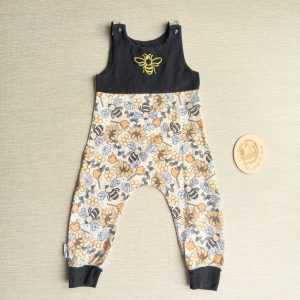 PRE-LOVED; RE-LOVED Age 2 Romper EUC MM Honey Bees/Black