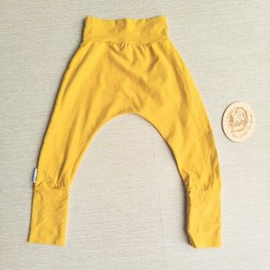 PRE-LOVED; RE-LOVED Age 1 GWM Harems GUC Mustard