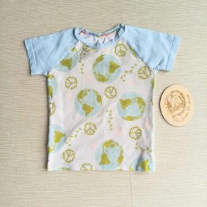 PRE-LOVED; RE-LOVED Age 1 Raglan T EUC Peace on Earth/Baby Blue