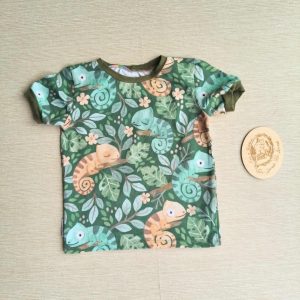 PRE-LOVED; RE-LOVED Age 3 T Shirt GUC Chameleons/Khaki