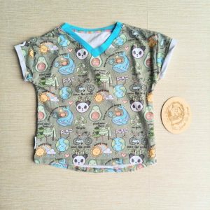 PRE-LOVED; RE-LOVED Age 3 Baggy V Neck T EUC MM Earth Day/Turquoise